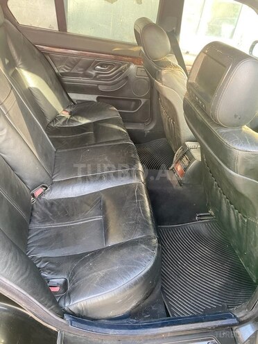BMW 735 1999, 275,736 km - 3.5 l - Bakı