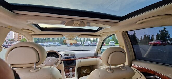 Mercedes E 240 2005, 315,000 km - 2.6 l - Bakı