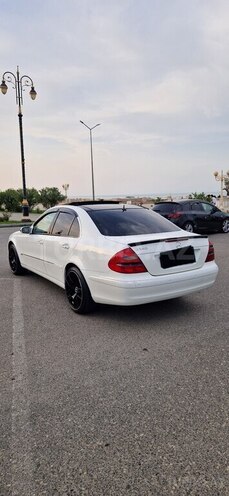 Mercedes E 240 2005, 315,000 km - 2.6 l - Bakı