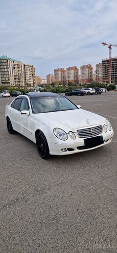 Mercedes E 240 2005, 315,000 km - 2.6 l - Bakı