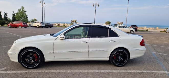 Mercedes E 240 2005, 315,000 km - 2.6 l - Bakı