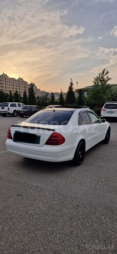 Mercedes E 240 2005, 315,000 km - 2.6 l - Bakı
