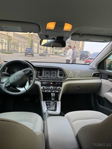 Hyundai Elantra 2019, 82,700 km - 2.0 л - Bakı