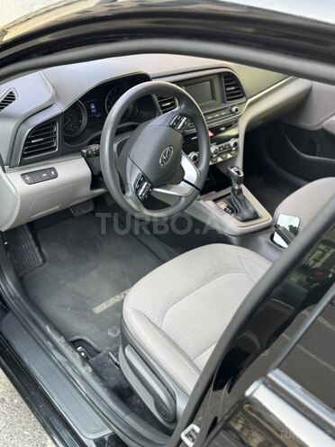 Hyundai Elantra 2019, 82,700 km - 2.0 л - Bakı