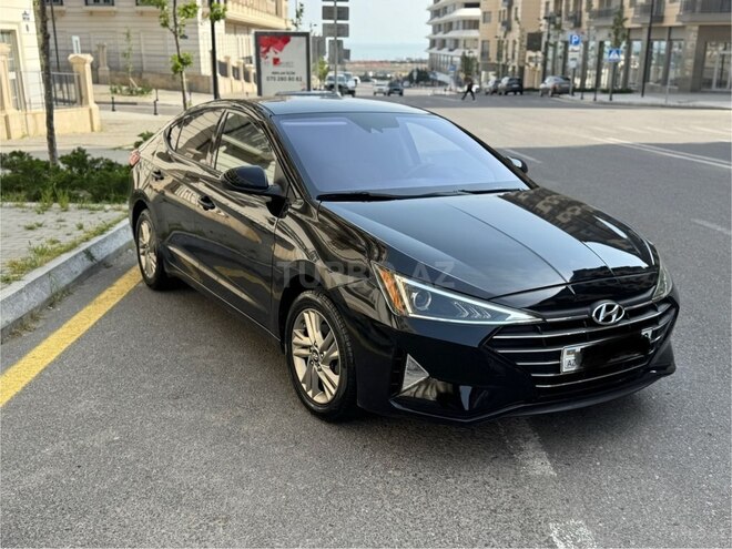 Hyundai Elantra 2019, 82,700 km - 2.0 л - Bakı