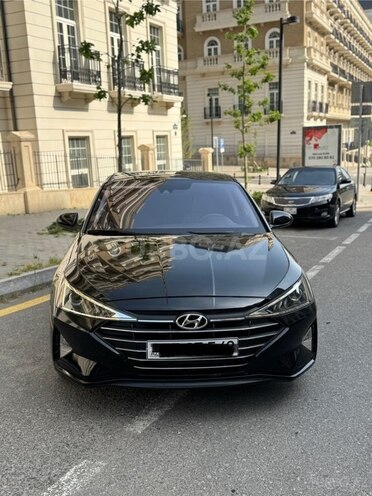 Hyundai Elantra 2019, 82,700 km - 2.0 л - Bakı