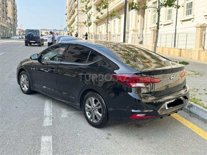 Hyundai Elantra 2019, 82,700 km - 2.0 л - Bakı
