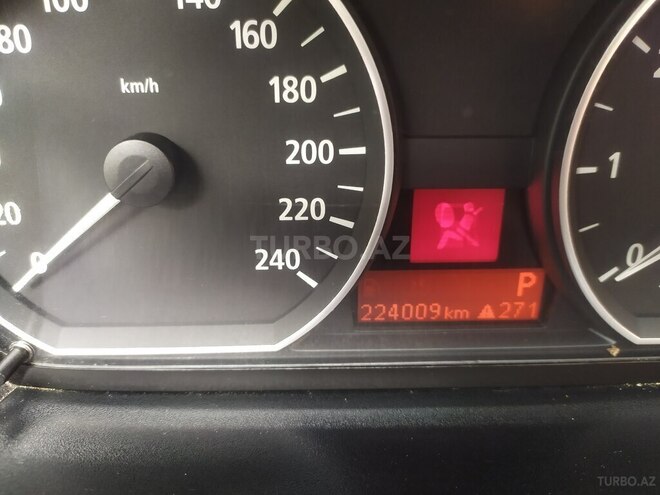 BMW 120 2006, 220,000 km - 2.0 l - Bakı