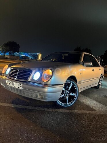 Mercedes C 240 1997, 330,000 km - 2.4 l - Bakı