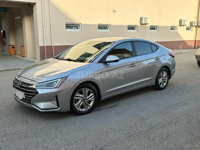 Hyundai Elantra 2019, 56,000 km - 2.0 l - Bakı