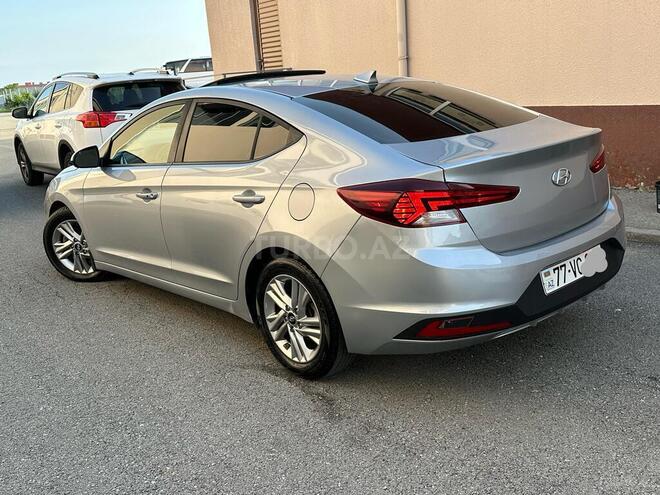 Hyundai Elantra 2019, 56,000 km - 2.0 l - Bakı