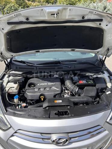 Hyundai i40 2011, 120,000 km - 1.7 l - Şəki