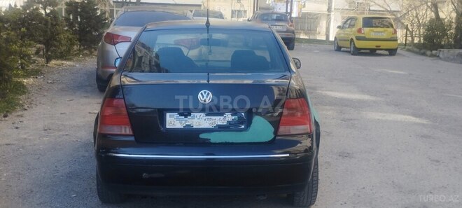 Volkswagen Bora 2003, 380,000 km - 1.6 л - Bakı