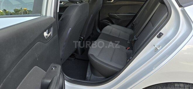 Hyundai Accent 2018, 153,256 km - 1.6 л - Bakı