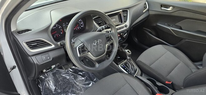 Hyundai Accent 2018, 153,256 km - 1.6 л - Bakı