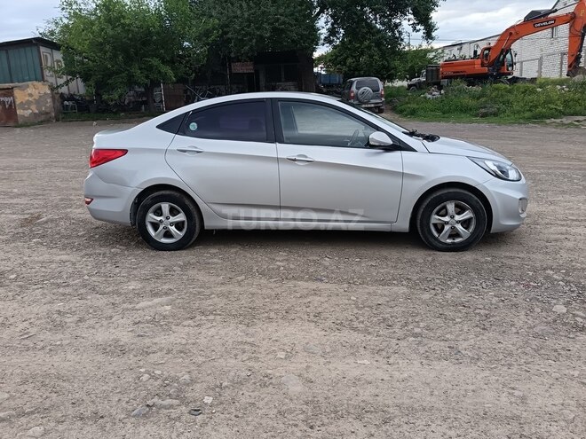 Hyundai Accent 2012, 189,635 km - 1.6 l - Ağstafa