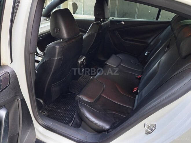 Volkswagen Passat 2010, 228,000 km - 2.0 l - Bakı