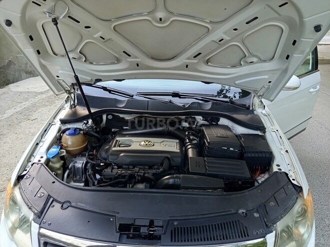 Volkswagen Passat 2010, 228,000 km - 2.0 l - Bakı