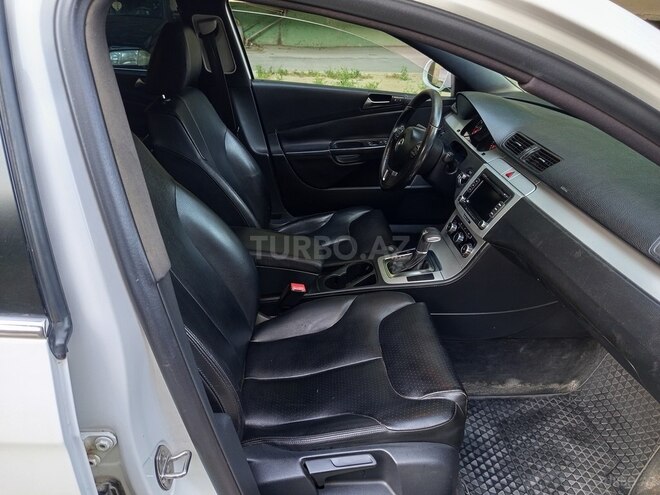 Volkswagen Passat 2010, 228,000 km - 2.0 l - Bakı