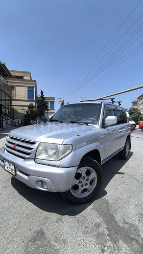 Mitsubishi Pajero io 2002, 418,500 km - 2.0 л - Bakı