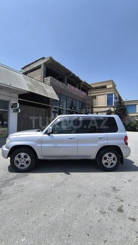 Mitsubishi Pajero io 2002, 418,500 km - 2.0 л - Bakı