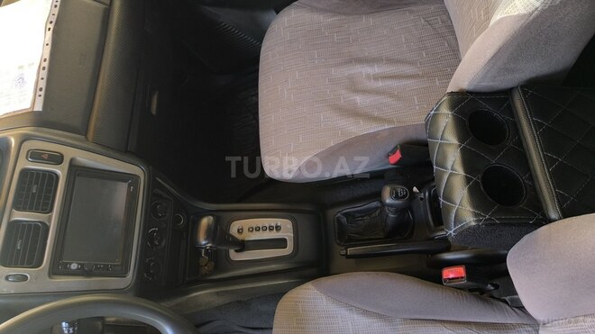 Mitsubishi Pajero io 2002, 418,500 km - 2.0 л - Bakı