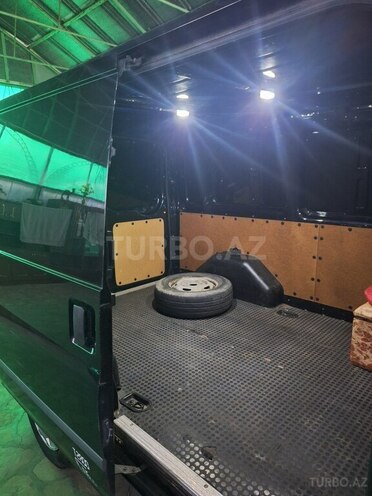 Ford Transit 2011, 175,224 km - 2.2 л - Tovuz