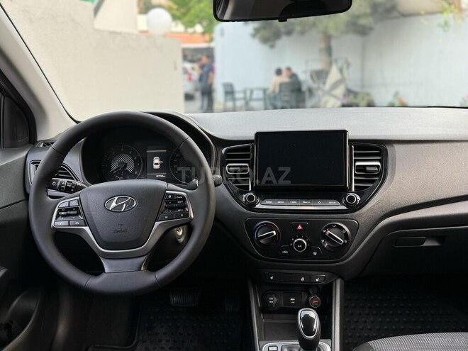 Hyundai Accent 2022, 156,000 km - 1.6 л - Bakı