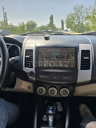 Mitsubishi Outlander 2011, 206,000 km - 3.0 l - Göyçay