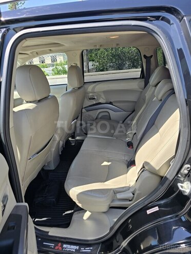 Mitsubishi Outlander 2011, 206,000 km - 3.0 l - Göyçay
