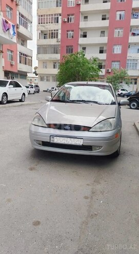 Ford Focus 2000, 243,000 km - 2.0 l - Sumqayıt