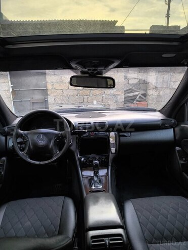 Mercedes C 220 d 2002, 583,000 km - 2.2 l - Bakı
