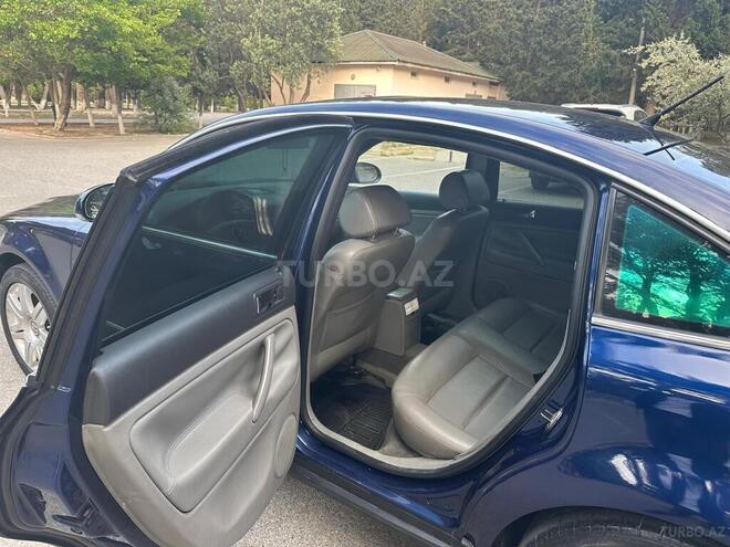 Volkswagen Passat 2004, 322,000 km - 1.8 l - Sumqayıt