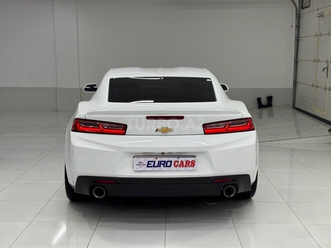 Chevrolet Camaro-22
