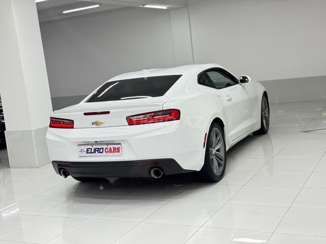 Chevrolet Camaro-24