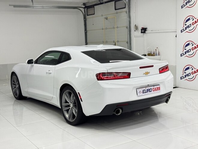Chevrolet Camaro-23
