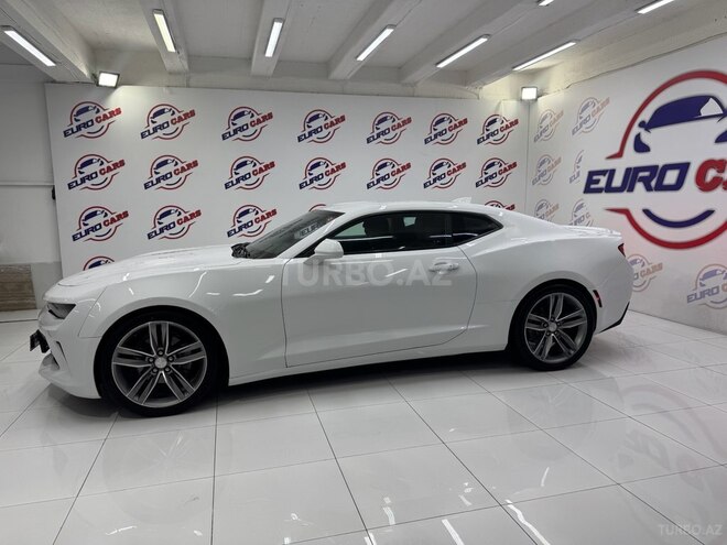 Chevrolet Camaro-12