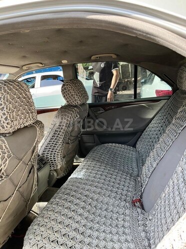Mercedes E 220 d 2000, 300,000 km - 2.2 л - Bakı