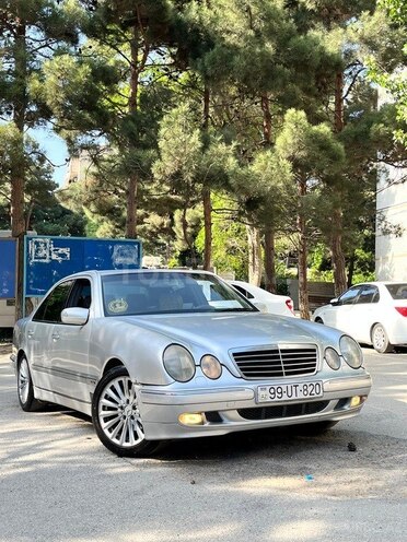 Mercedes E 220 d 2000, 300,000 km - 2.2 л - Bakı