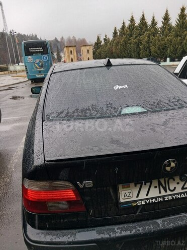 BMW 535 2001, 255,000 km - 3.5 l - Tovuz