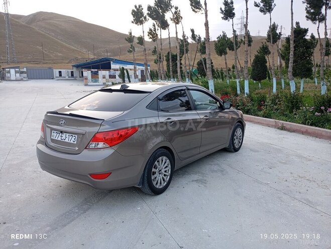 Hyundai Accent 2012, 120,000 km - 1.6 l - Bakı