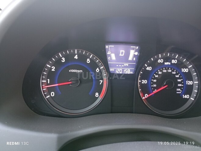Hyundai Accent 2012, 120,000 km - 1.6 l - Bakı