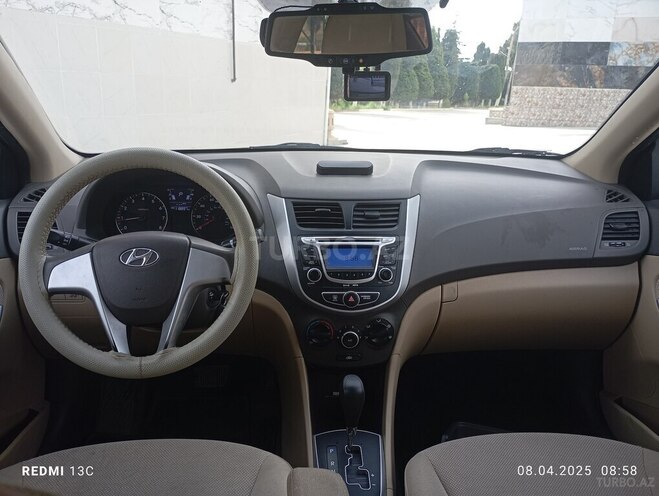 Hyundai Accent 2012, 120,000 km - 1.6 l - Bakı