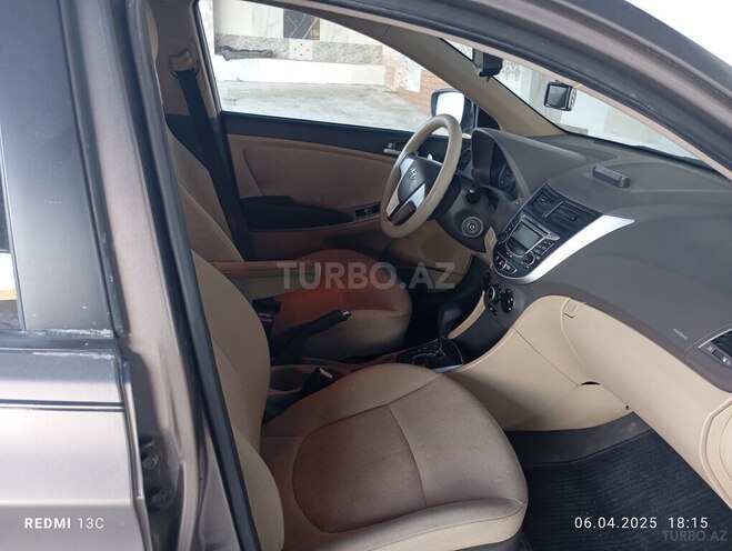 Hyundai Accent 2012, 120,000 km - 1.6 l - Bakı