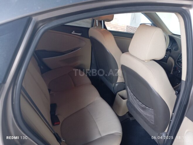 Hyundai Accent 2012, 120,000 km - 1.6 l - Bakı