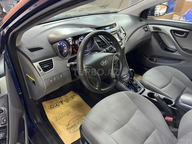 Hyundai Elantra 2015, 208,021 km - 1.8 л - Xırdalan