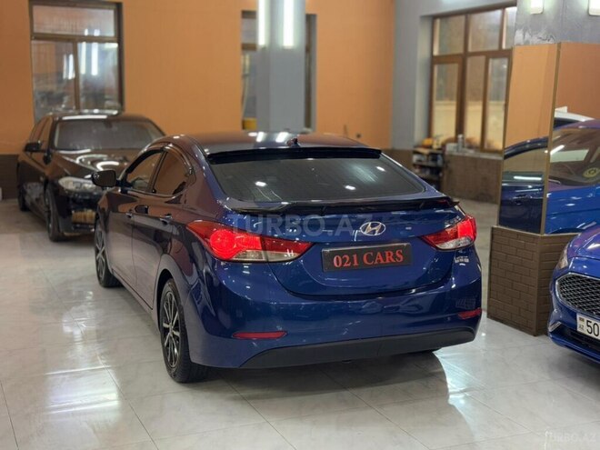 Hyundai Elantra 2015, 208,021 km - 1.8 л - Xırdalan