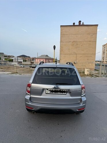 Subaru Forester 2009, 320,000 km - 2.5 l - Bakı