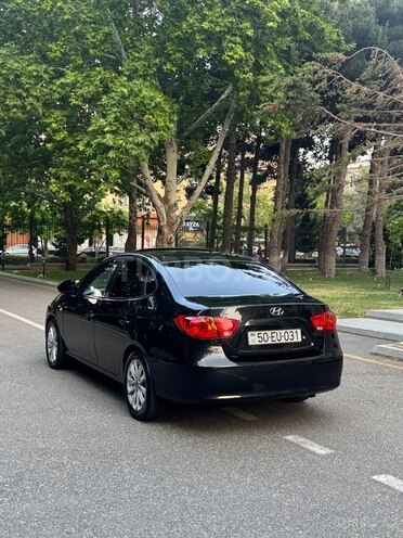 Hyundai Elantra 2009, 221,085 km - 2.0 l - Bakı