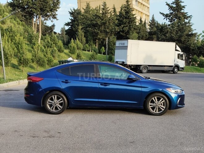 Hyundai Elantra 2016, 98,000 km - 2.0 л - Bakı